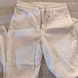 AEO white mom jeans